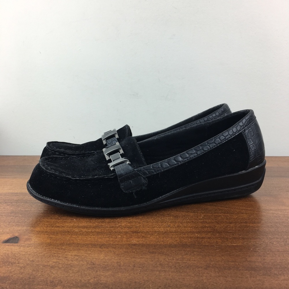 SUGARFOOT BUXTON Women's Size 8M Black Faux Suede Comfort Loafers 741167.